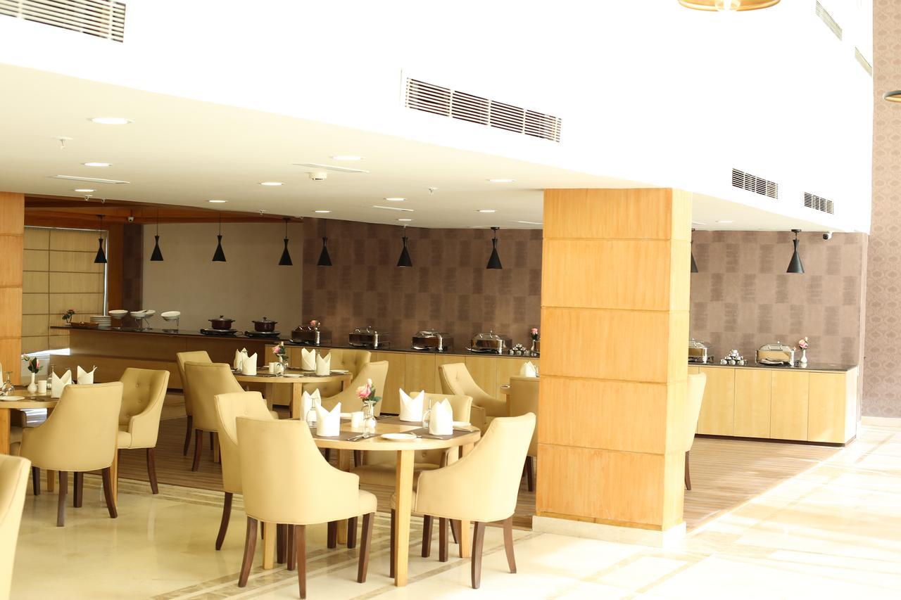 Udman Hotels And Resorts By Ferns N Petals New Delhi Eksteriør billede